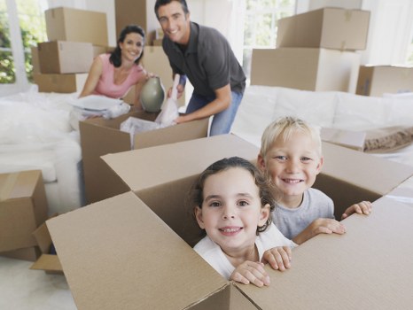 Man and van service helping with a move in Roehampton