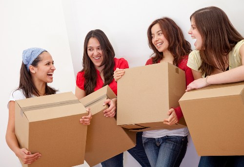 Same day removals support for a quick move in Roehampton