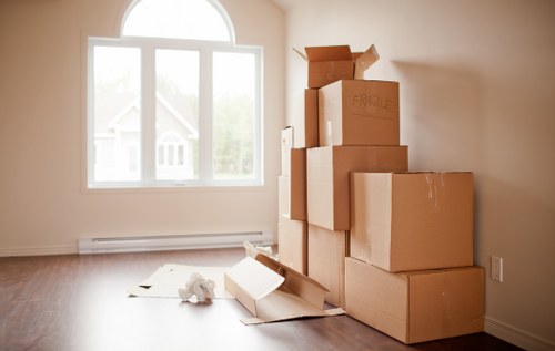 Local home moving service in Roehampton near residential streets