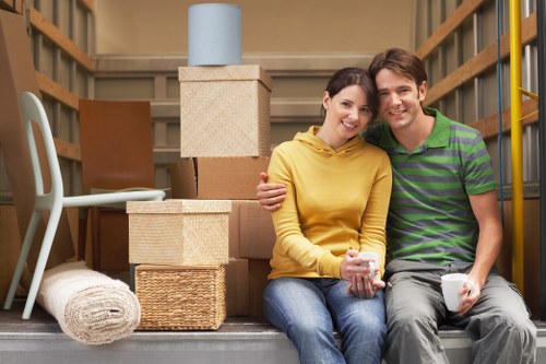 Flexible man and van transport service for Roehampton moves
