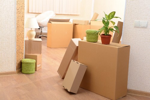 Local movers handling a flat removal in Roehampton